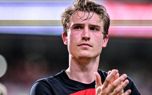 ｢選手として来て、サポーターとして去る｣浦和退団のマリウス・ホイブラーテンの惜別スピーチが素敵！｢泣いちゃうよ｣｢染みました｣｢そういうとこがだいすきぃ｣