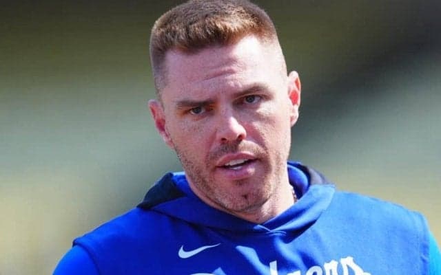 フリーマン、地元カナダで「出て行け！」コール　子どもたちから辛辣…コミカルな退散劇