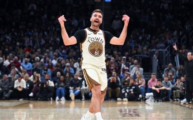 ウォリアーズ、主力選手を大量に欠く中でキャブスに勝利…初先発のスペンサーが躍動