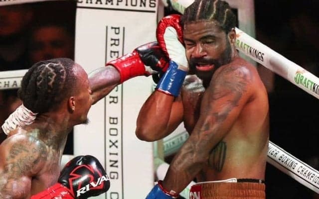 WBCの異例措置も助けにならず…体重超過の大失態を犯したフルトンのあっけない敗北に嘆きの声噴出「明らかに失敗だ」