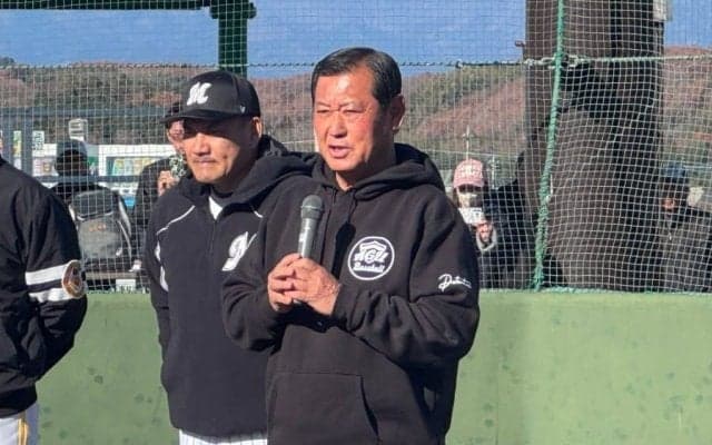 井口資仁氏ら1996年組が集結　群馬の名将・河原井氏が故郷で野球教室「成長のきっかけに」