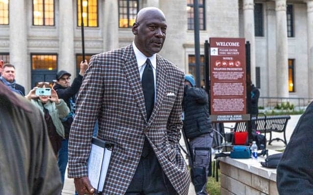 米スポーツ界注目の裁判…マイケル・ジョーダンがモータースポーツ団体NASCARを訴えている理由