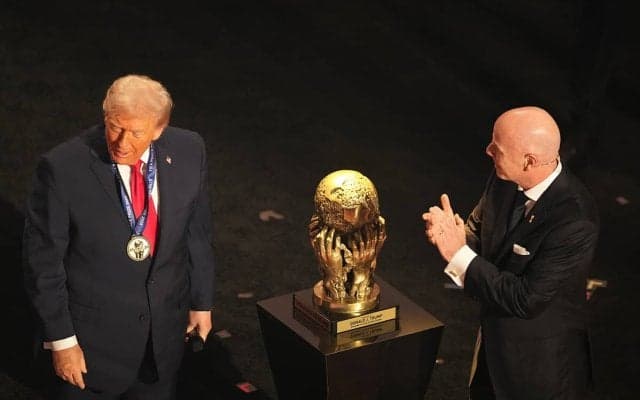 ワールドカップ抽選会に世界中からブーイング トランプ陣営の集会と化したイベントの舞台裏