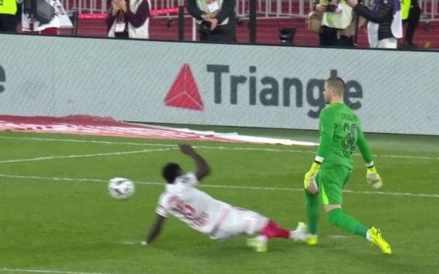 「とんでもないゴラッソ！」中村敬斗、今季7点目！シーズンベストゴール級弾丸ゴラッソにファン歓喜「スーパーミドル炸裂」「無双が止まらない！」