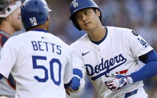 人生を激変させた一本の電話　ド軍31歳の明かしたトレード移籍の真相「『本気で言ってる？』って。信じられなかった」