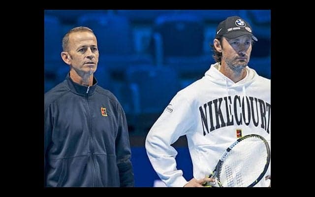  年間最優秀コーチ賞はアルカラス陣営 