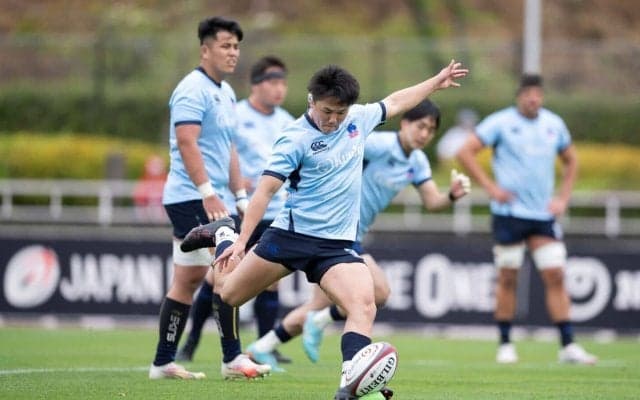 “憧れをやめた先”に見つけた、自分らしい道