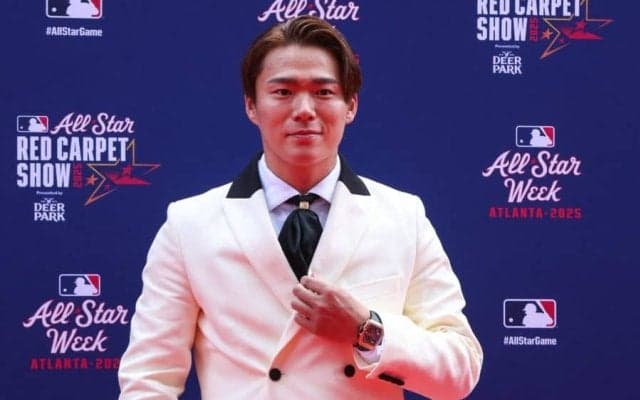 山本由伸が手にした“栄誉”　スターに仲間入り…世界的雑誌のベストドレッサーに選出