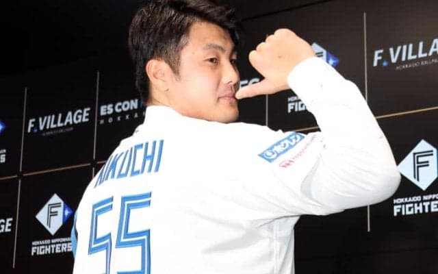 再びの新庄式再生工場なるか　チームに合流した元巨人育成「ミスターK」26歳剛腕にファン熱視線「えげつない球、投げるからな」「大化け、間違いなし！」