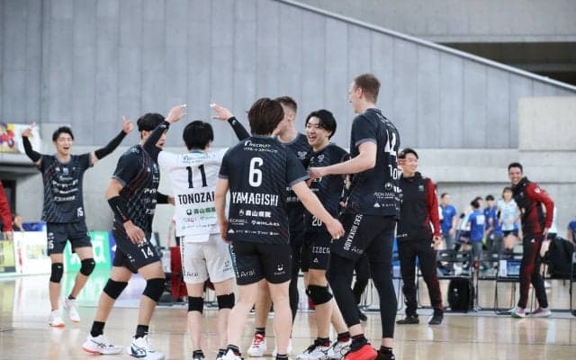 天皇杯・皇后杯 JVA全日本選手権大会ファイナルラウンド　男子はヴォレアス、女子は姫路が接戦を制して準々決勝に進出　男女ともにSVリーグ勢がベスト8へ