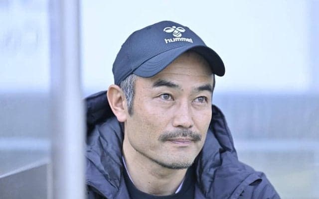 ｢クラブをそのまま愛してもらえますか？｣17年ぶりJ1復帰の千葉・小林慶行監督の“4分半”熱弁スピーチが感動的！｢全サポーターが見るべき｣｢語り継がれると思う｣