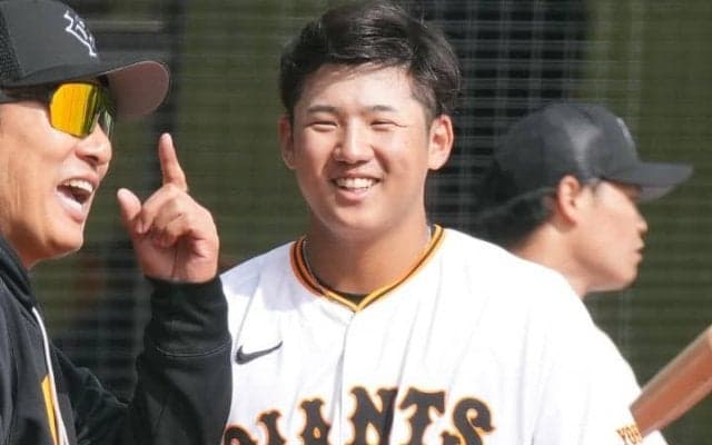 巨人19歳ドラ1は「早く背番号7にして」　豪ウィンターリーグで3号逆方向弾…ロマンの詰め合わせ「ちょーさんの若い頃みたい」
