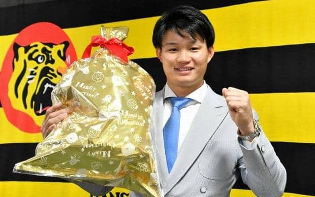 阪神・森下翔太が契約更改　2億円超えに「まだまだ満足していない」