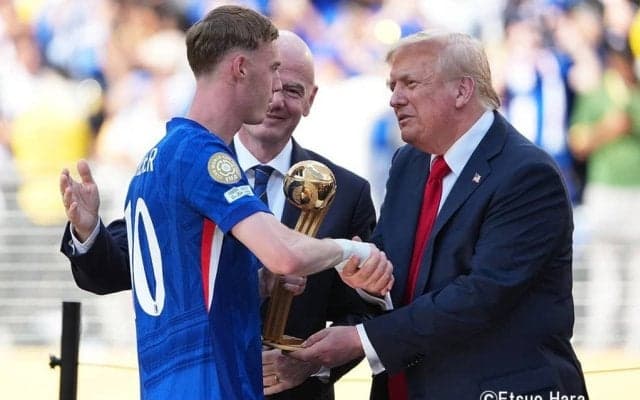 組み合わせ決定｢日本代表W杯決勝への道｣大激論(7)権力と金に尻尾を振るFIFA！3か国開催で｢75％の試合｣がアメリカ開催、公認のチケット転売で｢30％の手数料｣の厚顔