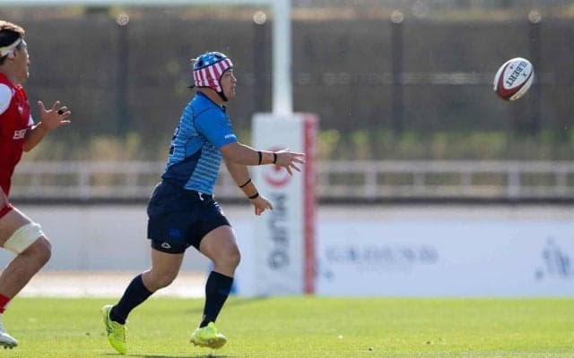 仕事、家庭、ラグビー…。挑戦は星条旗柄のヘッドキャップとともに