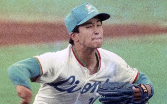 潮崎哲也が語る「魔球・シンカー」誕生の瞬間　カーブと反対の発想で投げてみたら人生が変わった