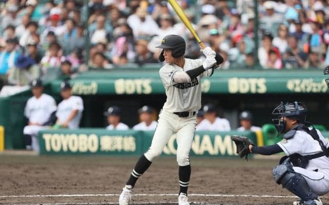 大正大が新入生を公開！甲子園出場の松商学園の2番打者、伝統校・上尾の好打者などが入部