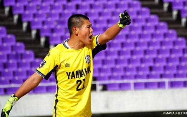 「第5キーパー」から「プレミア昇格キーパー」へ駆け上がった守護神の笑顔と涙。杉浦凛乃助が重ねてきた努力の価値　高円宮杯プレミアリーグプレーオフ決勝　RB大宮アルディージャU18×ジュビロ磐田U-18マッチレビュー
