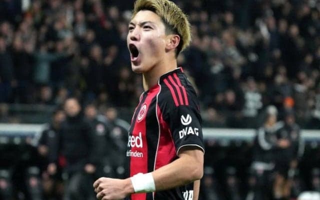 「2000万ユーロは正当化された」“こじ開けている”堂安律を独メディアが激賞　一方でロッベンを彷彿とさせる一撃から“問題点”も指摘