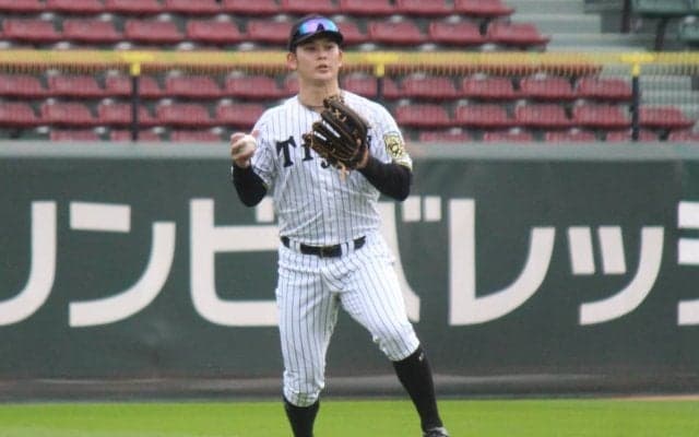 くふうハヤテに阪神戦力外のロマン砲が加入！SNSでは虎党に感謝｢地鳴りのような大歓声は一生忘れません｣