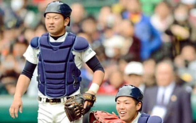 大阪桐蔭の「裏キャプテン」として森友哉を支えた久米健夫が再会を果たし、専属トレーナーになるまで