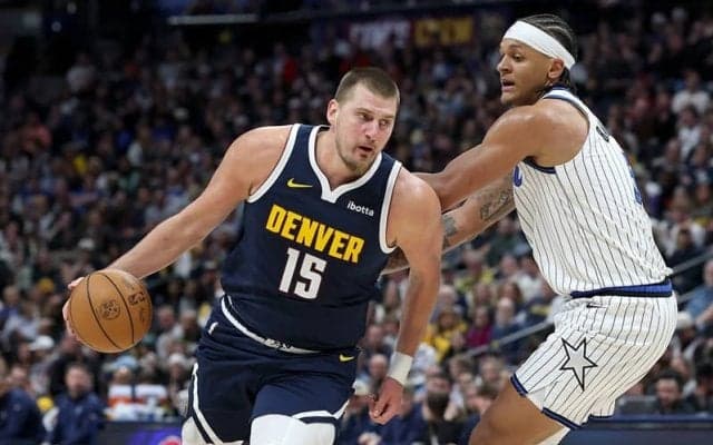 ニコラ・ヨキッチがセンターの選手としてシーズン通算アシスト数でNBA歴代1位に浮上