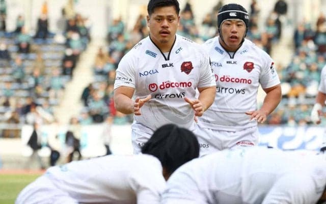 飾ることなく、「みんなを巻き込んでいく」。生まれ育った活気ある街にふさわしい試合を