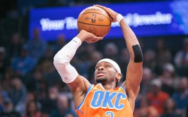 30分未満の出場で今季10度目の30得点超え…サンダーのSGAがヤニスを抜いてNBA新記録を樹立