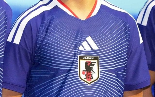 ｢バレる！｣｢スペインに見つかった｣U-18日本代表FW新川志音の“ザ・ストライカー”な逆足ミドルに脚光！ スペイン相手に｢もはや隠しようがなくて笑うしかない｣一撃