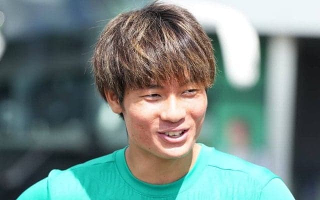 ｢魂のヘッド炸裂やん！｣武者修行中の21歳“怪物FW”福田師王が待望の移籍後初ゴール！チームを敗戦から救う貴重な同点弾｢かっこいいゴール｣｢覚醒していくのか？｣