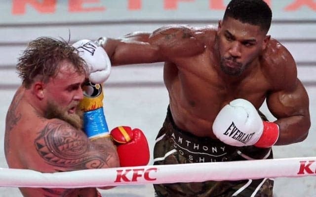 世界王者の強打で顎骨折　お騒がせYouTuberがボクシング戦で負った“戦慄の代償”「146発のパンチでクリスマスも台無し」