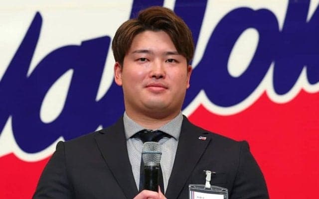 村上宗隆、ヤクルトへの譲渡金は10.3億円　期限直前に2年52.7億円契約報道…日本人4人目の在籍へ