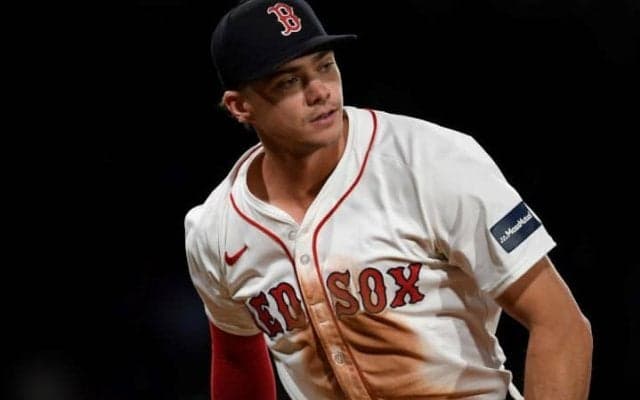 「彼のパワーはNPBに良い兆し」メジャー通算47発、巨人新助っ人決定！　“ポスト岡本”の活躍に米メディアも太鼓判「将来的にメジャー復帰の可能性も」