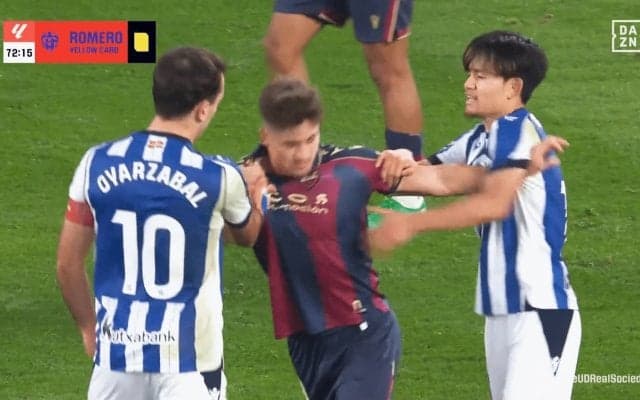 一触即発ムード→久保建英が“仲裁”「めっちゃ冷静」「良い人やなー」激昂の相手２人をなだめた一部始終が話題