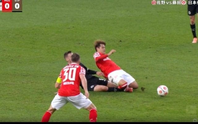 「ふざけるなよ！」佐野海舟、危険タックルで”異変”「これ悪質だろ」足首グネリ→ピッチ上で激痛悶絶…ファン悲鳴