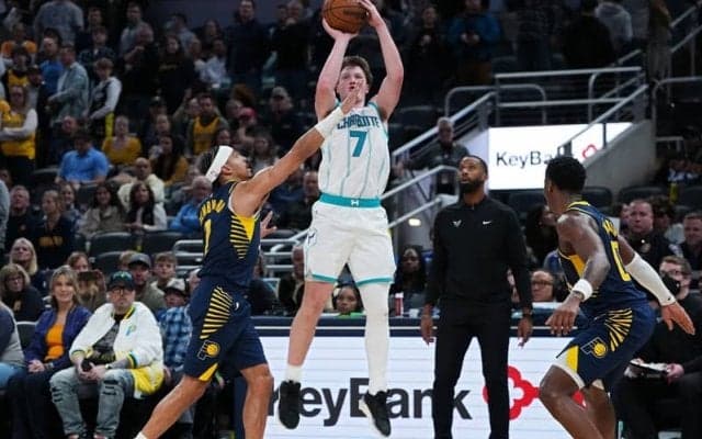 ホーネッツの新人コン・カニップルがNBA新記録…29試合で3ポイント成功数100本をクリア