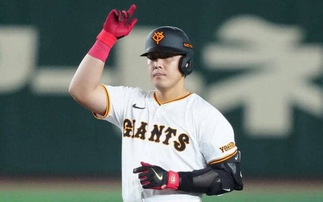 岡本和真は村上よりも「安全」　“倍額”の100億円超契約の可能性も…米メディアが太鼓判
