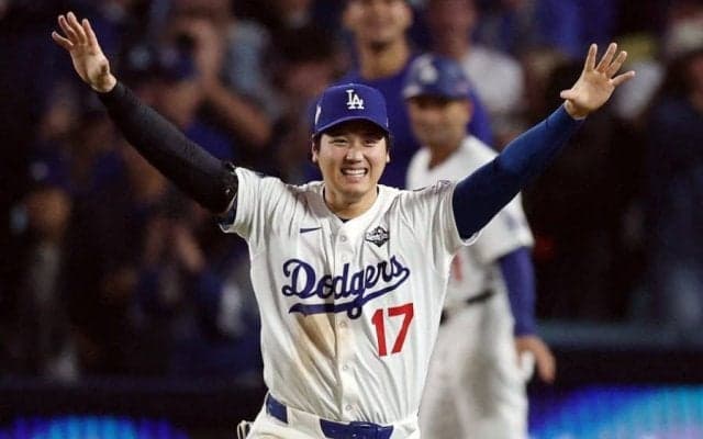 カーショーの真横で…大谷が絶叫　ド軍の職人が1か月半“温めておいた”瞬間は「最高だよ」