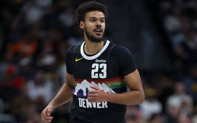 ナゲッツで先発を務めるキャメロン・ジョンソンが右ヒザ負傷で数試合を欠場へ