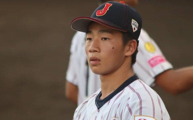 駒沢大が新入生18名を公開！U-18代表で快投した149キロ右腕、甲子園優勝の三塁手などが入学