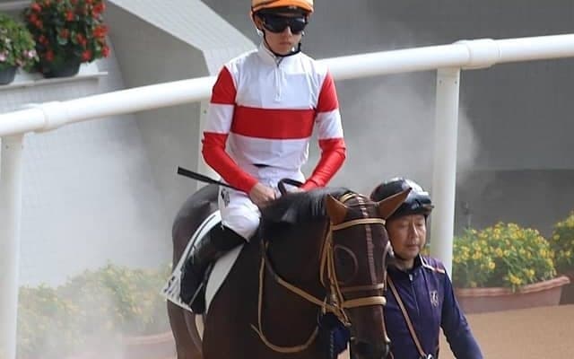 母は2歳女王のダノンファンタジー ダノンベルビューがC.ルメール騎手で初勝利なるか