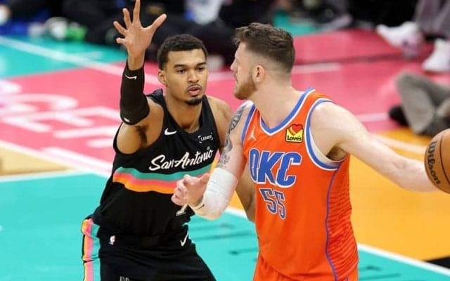 サンダーに2連勝したウェンバンヤマ「相手はクリスマスでこれまで以上に集中してくる」