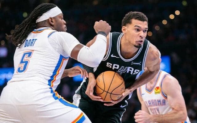 スパーズが首位サンダーに対して3連勝…第2Qからリードを許さず、ウェンバンヤマが19得点11リバウンド