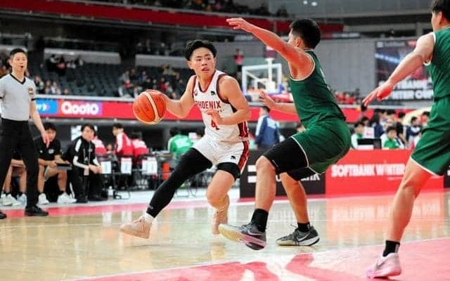 バスケウインターカップ、鳥取城北・男子は初戦突破、女子は涙