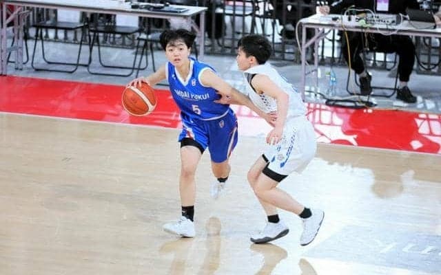 男子・北陸、女子・福井工大福井、ともに惜敗　高校バスケ
