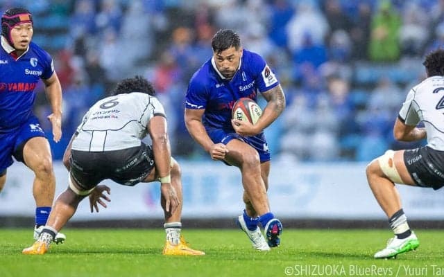 ムキにならず、それが脅威。～チャールズ・ピウタウと田村優～