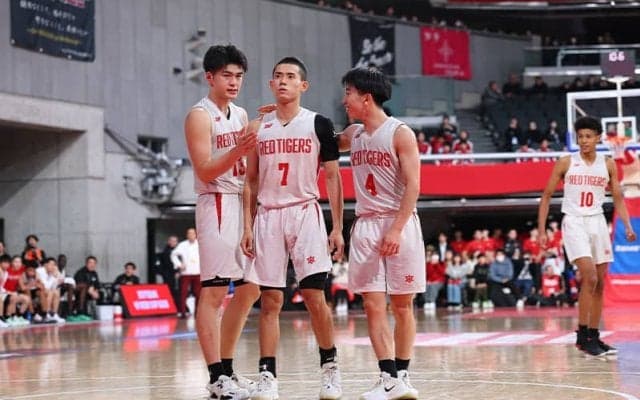 福大大濠を追い詰めた開志国際…富樫コーチは選手の勇姿に涙「本当によくがんばった」