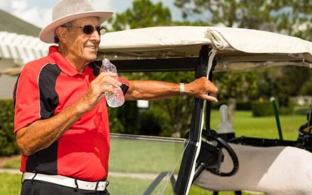 ゴルファーのための食事学『パッティングのパフォーマンスは飲み物が決める!?』