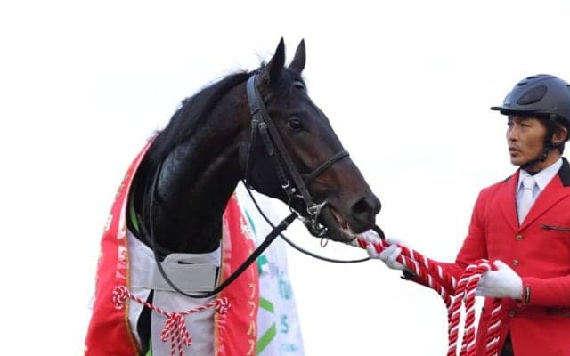 【ホープフルS】松山「届いてくれという気持ちでした」ロブチェンがデビュー2連勝で戴冠