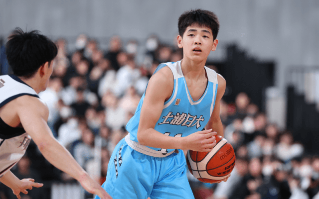 元同僚とウインターカップの大舞台で激突…土浦日大・青井遙臣、1年生PGの誓い「絶対に戻ってくる」